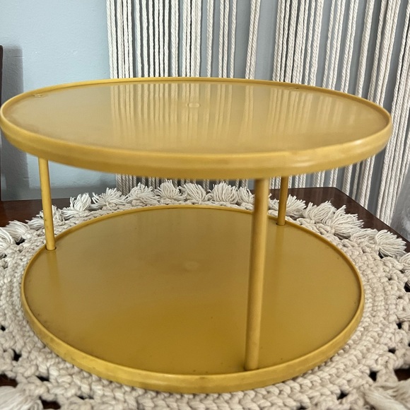 Rubbermaid 2 Tier 2725 Harvest Gold Turn Table Lazy Susan Spice Rack Vintage - Picture 3 of 6